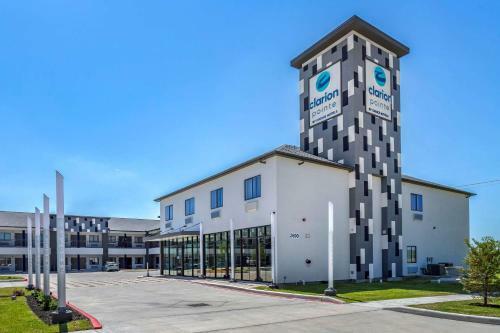 Hotel Clarion Pointe