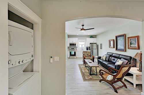 Apartamento Walk To Beach! Updated Hideaway With New Kitchen Apts