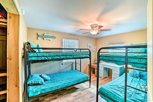 Rockport House With Deck And Grill - Drive To Beach