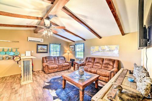 Rockport House With Deck And Grill - Drive To Beach