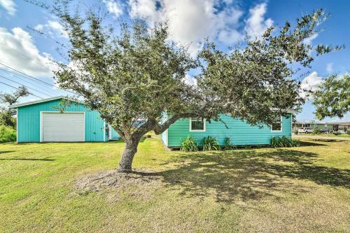Rockport House With Deck And Grill - Drive To Beach