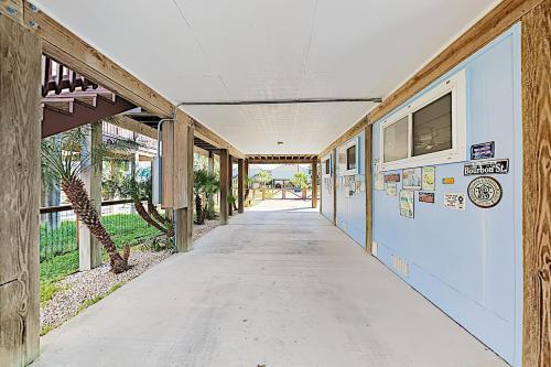 New Listing! Updated Home With Rooftop Deck Home