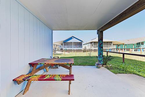 New Listing! Updated Home With Rooftop Deck Home