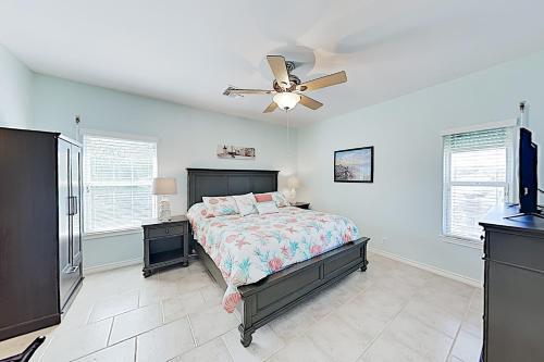 New Listing! Updated Home With Rooftop Deck Home