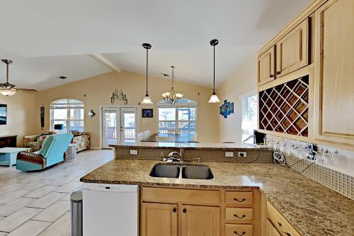 New Listing! Updated Home With Rooftop Deck Home