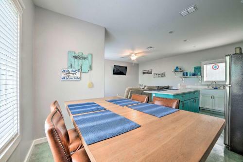 Coastal Home With Grill, 11 Mi To Local Beach!