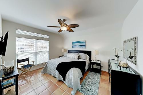 Luxury Key Allegro Home With Boat Dock & 2 Kayaks Home