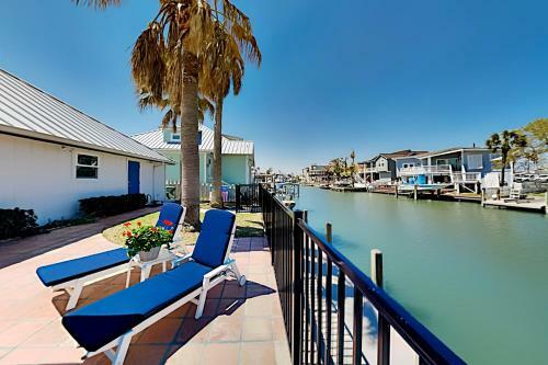 Luxury Key Allegro Home With Boat Dock & 2 Kayaks Home