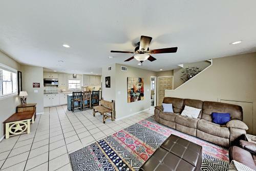 Charming Fulton Getaway, Firepit & Walkable Locale Home