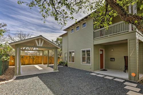 Modern San Antonio Retreat Less Than 1 Mile From Downtown!