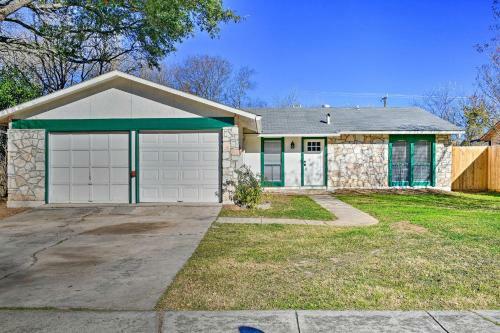 Spacious San Antonio Getaway Shop, Dine, Explore!