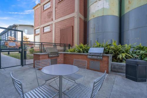 Apartamento Cozy 1br With Pool And Gym