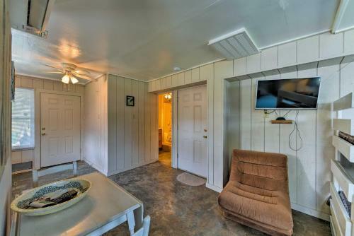 Canalfront House And Studio Near Kemah And Galveston!