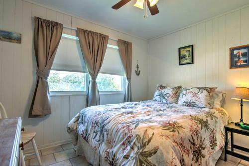 Canalfront House And Studio Near Kemah And Galveston!