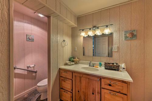 Canalfront House And Studio Near Kemah And Galveston!