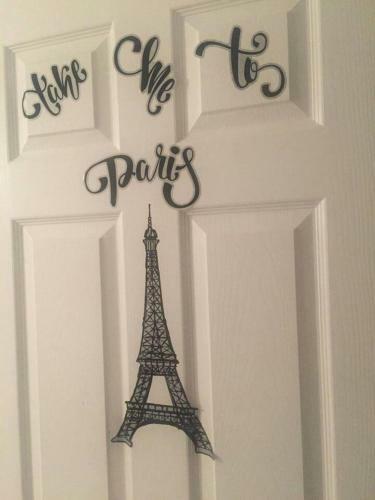 Hostal The Paris Room @ Chimney Trail