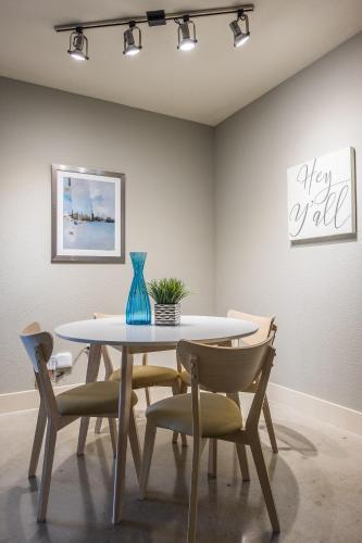 Apartamento Downtown 1 Br And 2 Br Apts Near Riverwalk By Frontdesk