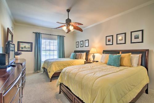 Apartamento South Padre Island Condo With Pool Access And Balcony!