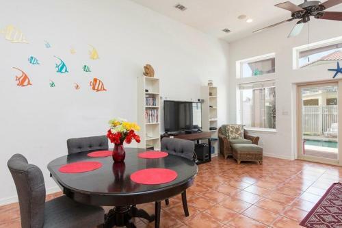 Casa Picasso Mediterranean Style Villa