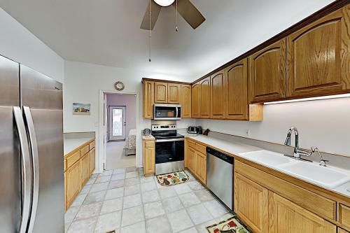 E Acapulco Townhouse Unit #a Townhouse