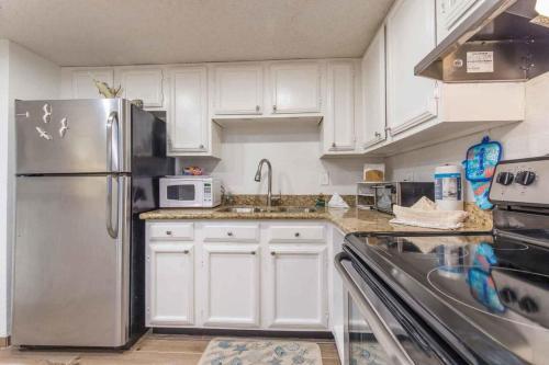 Florence II Condominiums By Padre Island Rentals