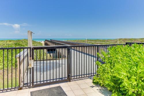 Ocean Vista #102