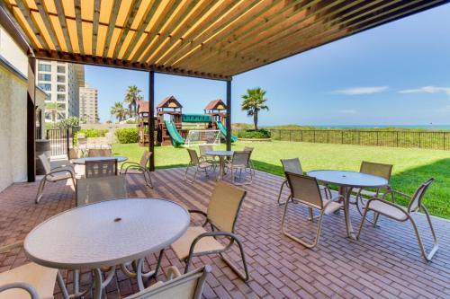 Ocean Vista #102