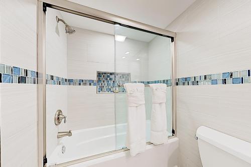 Apartamento 4400 Gulf Blvd Condo Unit 107