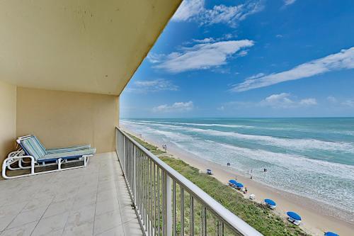 Apartamento Walkable Gulf-front Perch - Oversize Balcony & Pool Condo