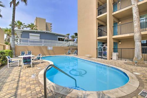 Apartamento Modern Beachfront Condo Pool And Beach Access!