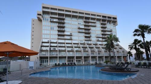 4br Bayview For Large Families! Beachfront Resort, Shared Pools & Jacuzzi