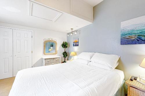 Sand Dollar Retreat
