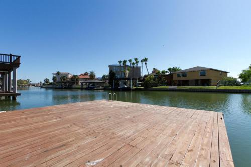 Las Marinas Condo 301 With Boat Slip