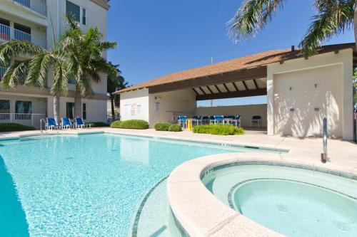 Las Marinas Condo 301 With Boat Slip