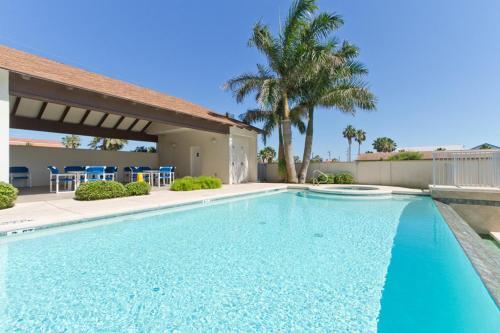 Las Marinas Condo 301 With Boat Slip
