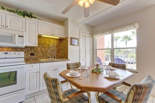 Aparthotel Gulfview II Condominiums By Padre Island Rentals