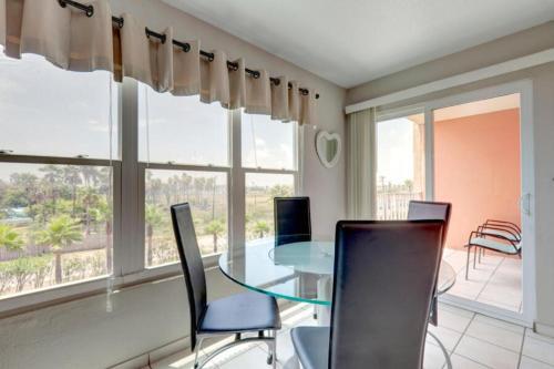 Aparthotel Gulfview II Condominiums By Padre Island Rentals