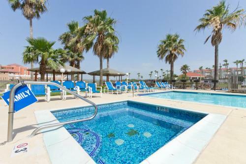Aparthotel Gulfview II Condominiums By Padre Island Rentals
