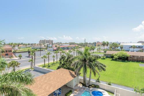 Las Marinas With Boat Slips By Padre Getaways