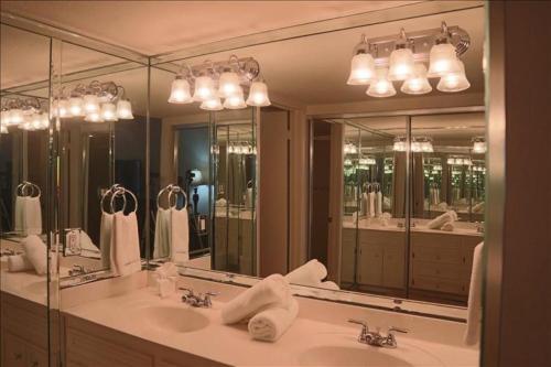 Saida IV Condos S4508