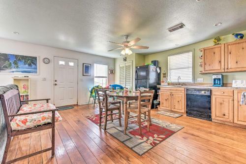 Surfside Beach Home With Large Deck, 1 Block To Beach