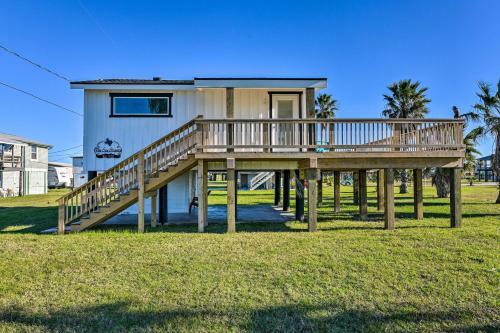 Apartamento Inviting Studio - Walk Less Than 1 Mile To Surfside Beach!