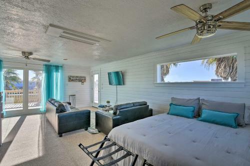 Apartamento Inviting Studio - Walk Less Than 1 Mile To Surfside Beach!