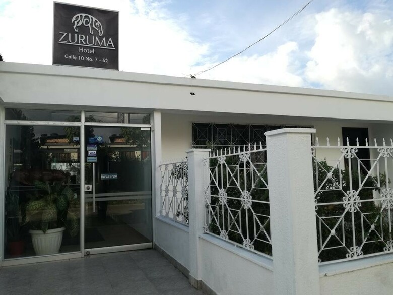 Zuruma Hotel