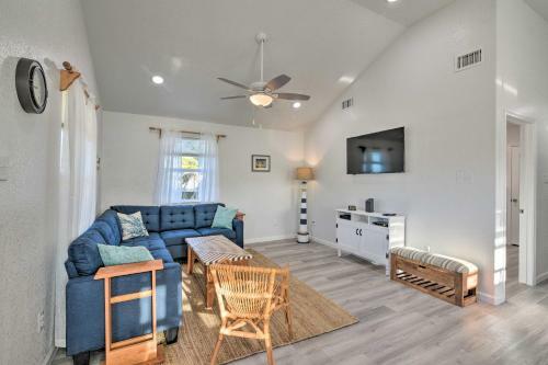 Luxe Surfside Beach Getaway Less Than 1 Block To Ocean!