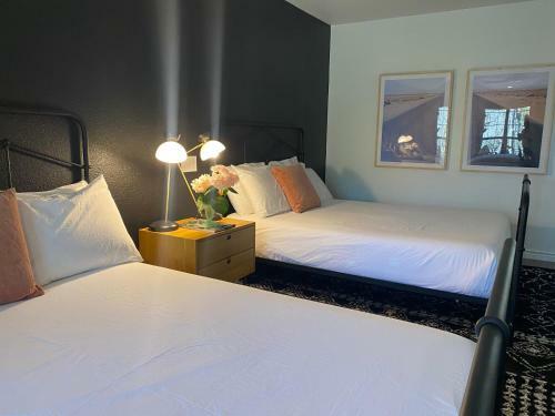 Hotel Wimberley Inn