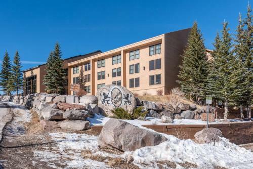 Apartamento Condo 107 Wifi Community Pool Jacuzzi Lounge Fireplace Laundry