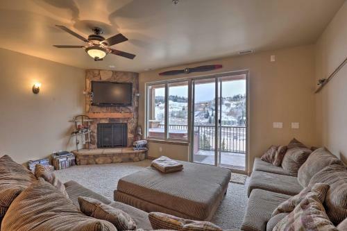 Luxe Townhome With Brian Head Resort Ski Access