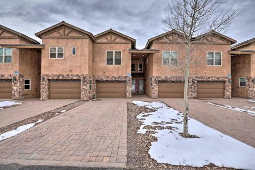 Luxe Townhome With Brian Head Resort Ski Access