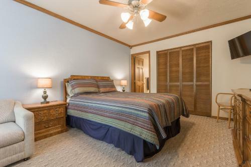 Apartamento Condo 211 Wifi Gas Fireplace Community Pool Jacuzzi Bbq Laundry
